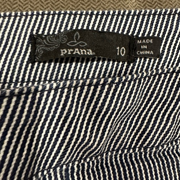 Prana Skirt - Picture 2 of 2